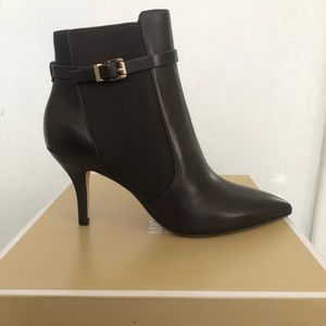 MICHAEL KORS WOODS BOOTIE